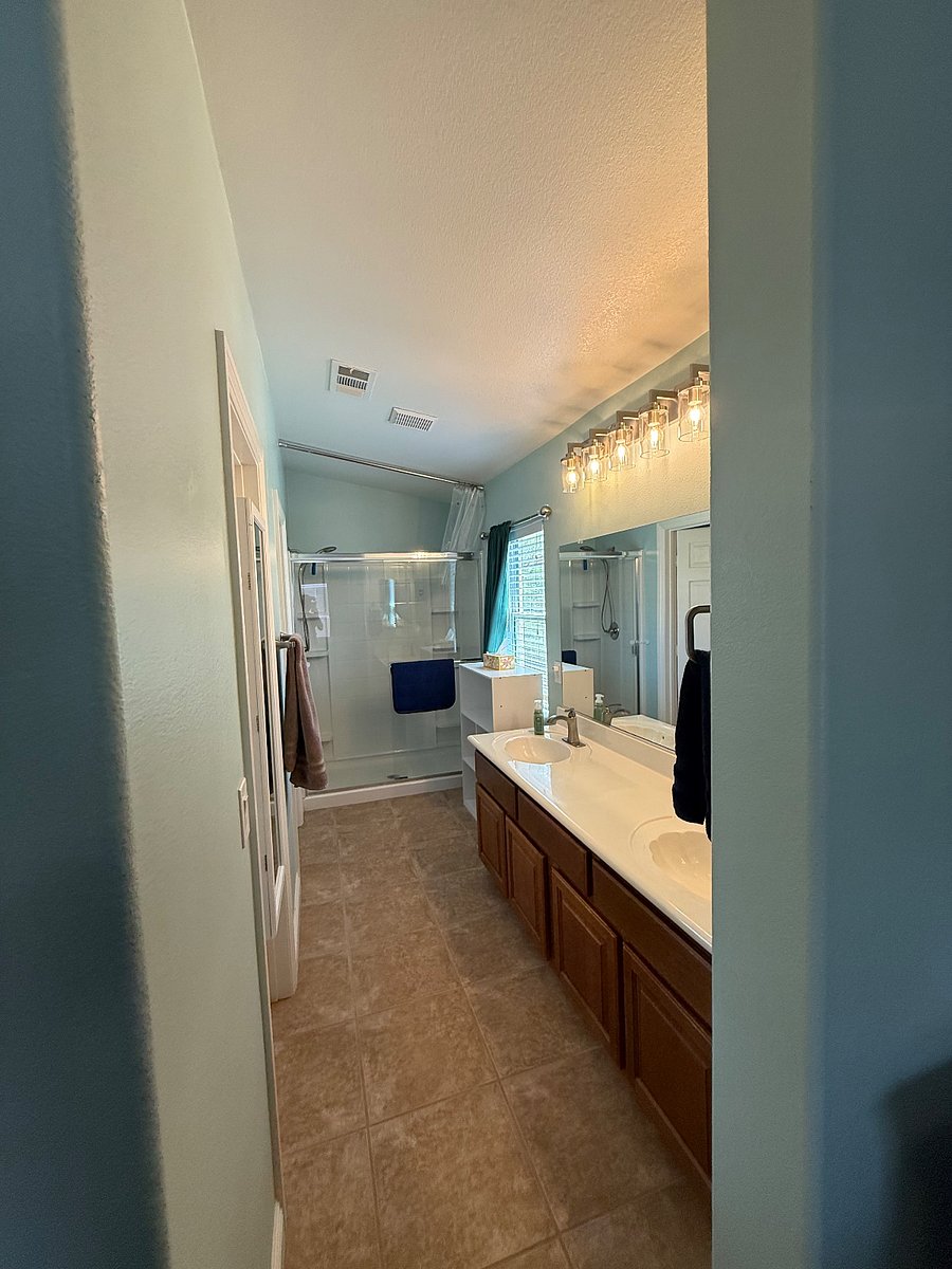 Master Bathroom.