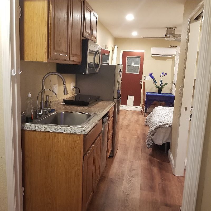 Furnished Finder property 356296_1 photo 12