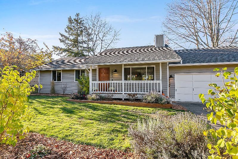 Furnished Finder property 356339_1 photo 10