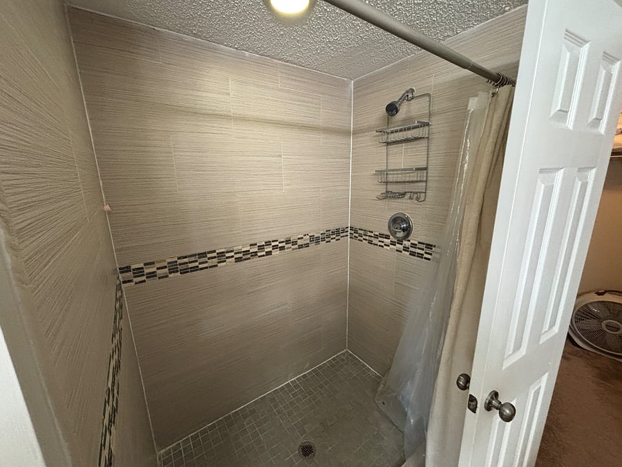 Furnished Finder property 356368_1 photo 12