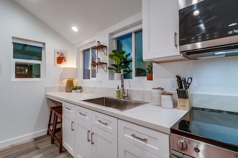 Furnished Finder property 356385_1 photo 14