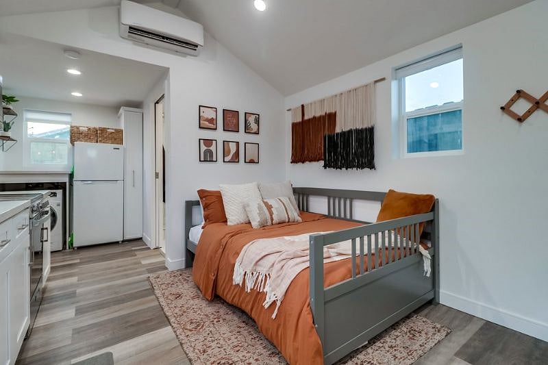 Furnished Finder property 356385_1 photo 18