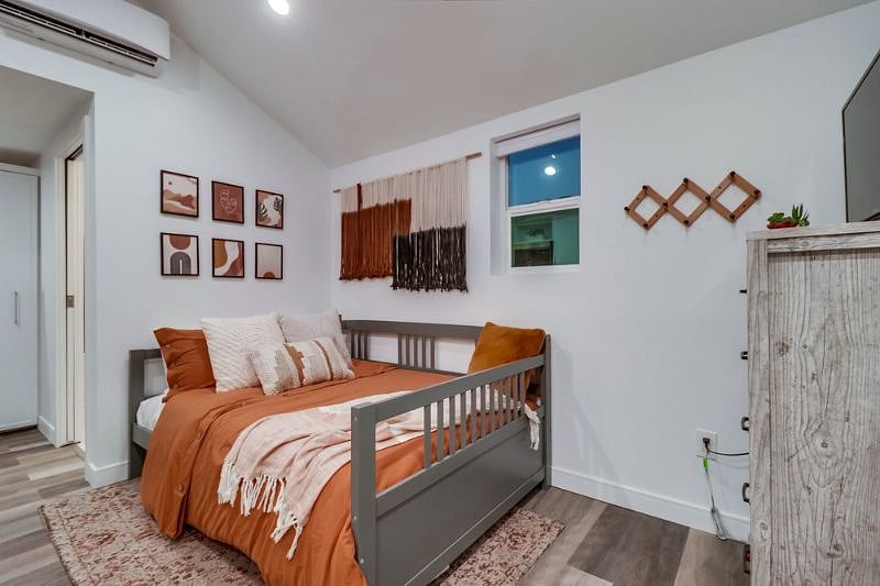 Furnished Finder property 356385_1 photo 19