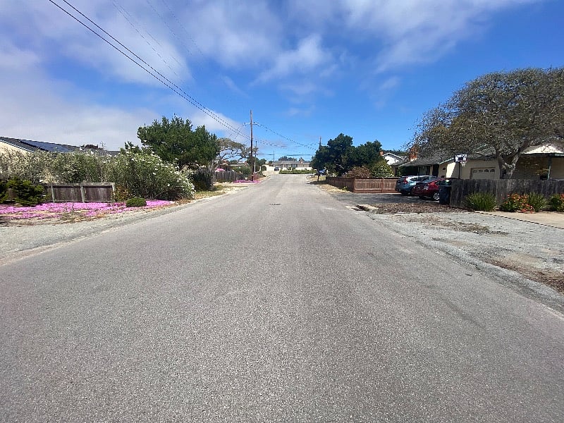 View of the street in front of the unit. This is a quiet, wide street with very little traffic and plenty of street parking directly in front of the house.