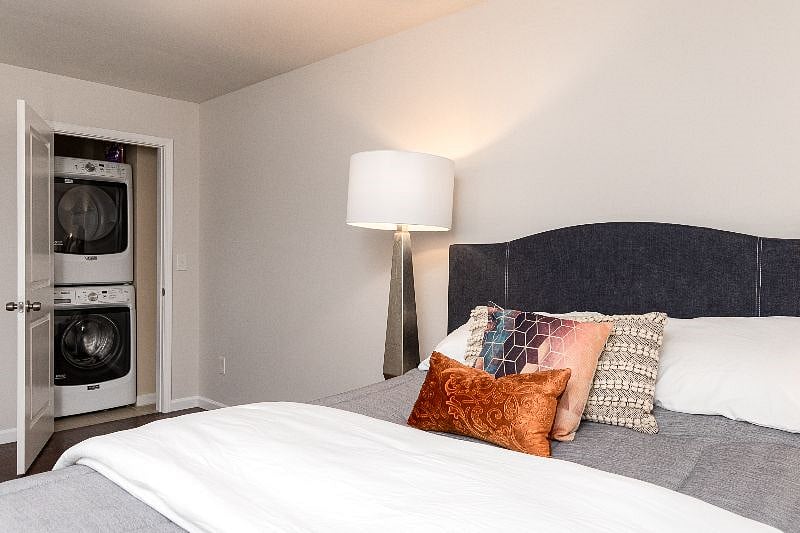 Furnished Finder property 356403_1 photo 7
