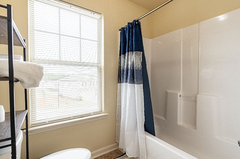 Furnished Finder property 356403_2 photo 18