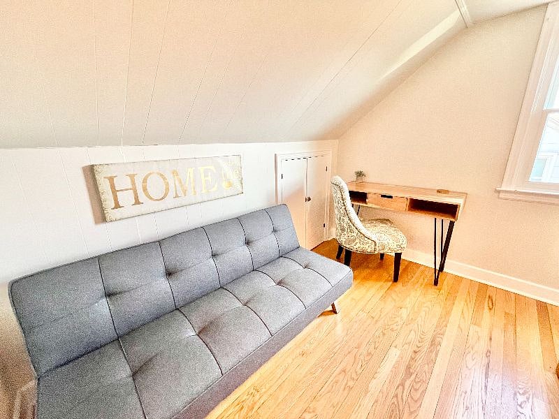 Furnished Finder property 356423_1 photo 17