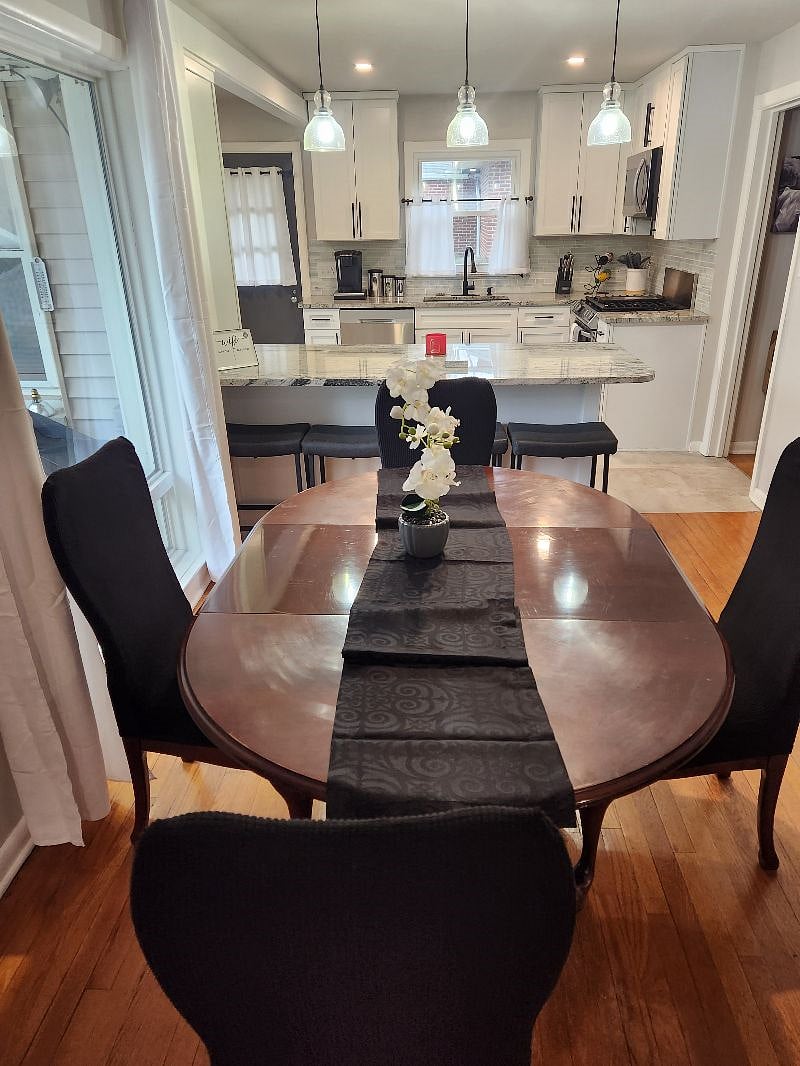 Furnished Finder property 356436_1 photo 6