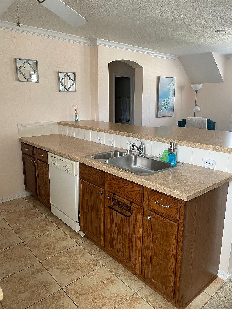 Furnished Finder property 356492_1 photo 8