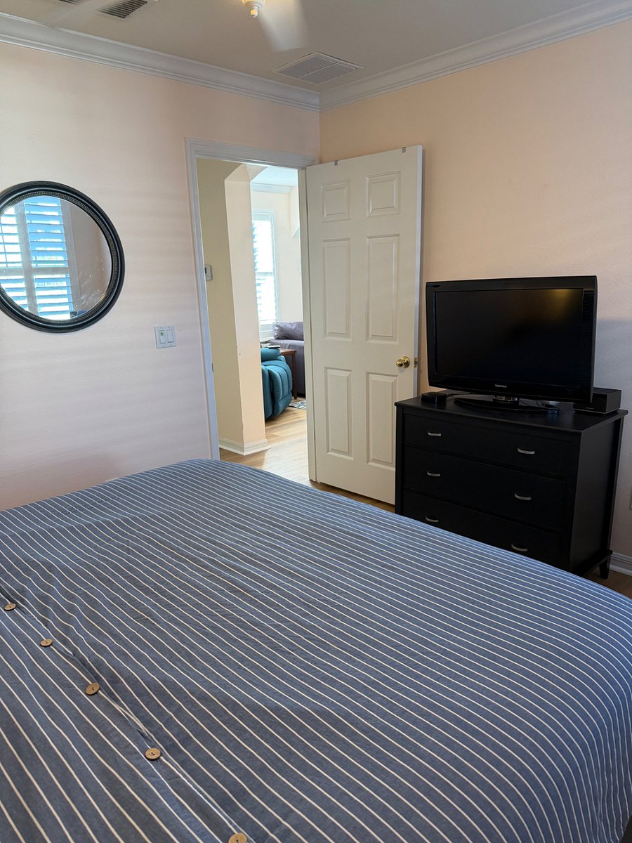 Furnished Finder property 356492_1 photo 25