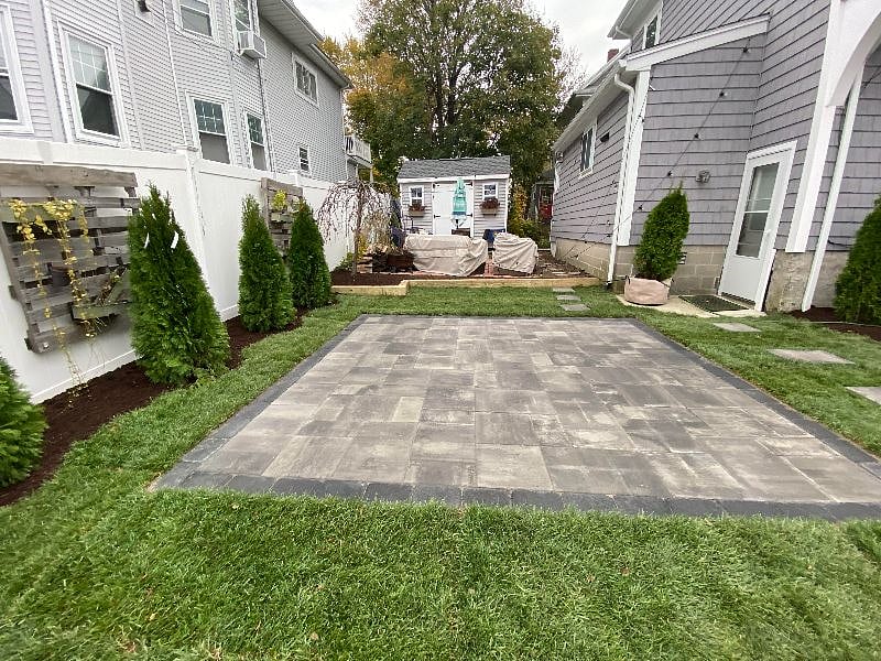 Private entrance to apartment to the right of the image