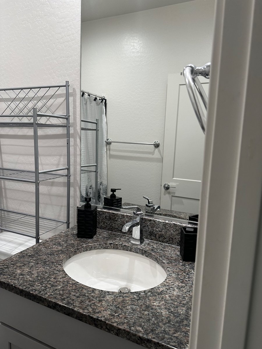 Furnished Finder property 356702_1 photo 5