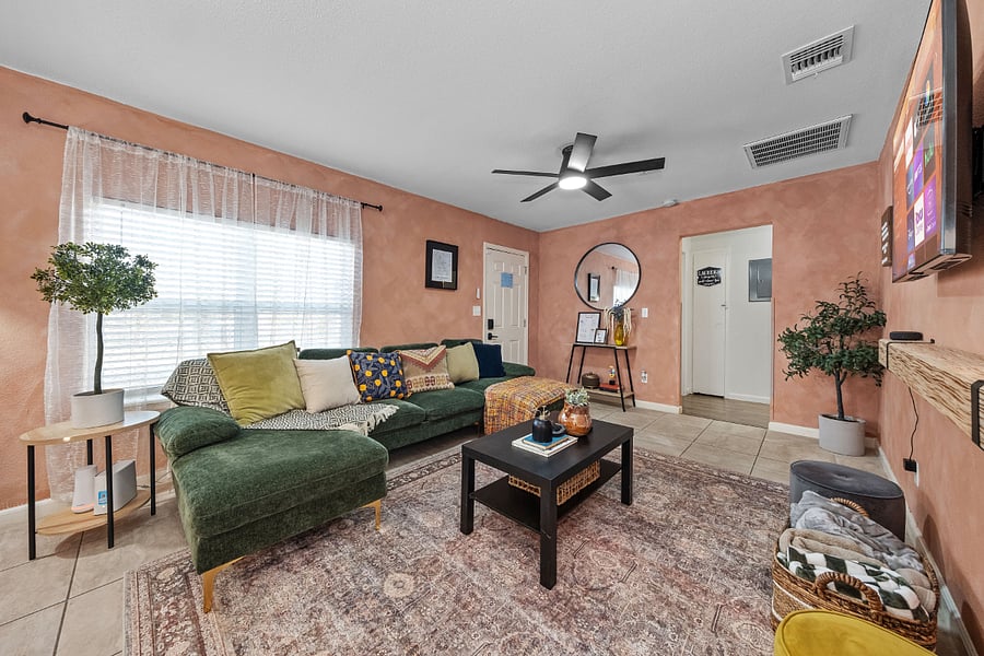 Furnished Finder property 356714_1 photo 25