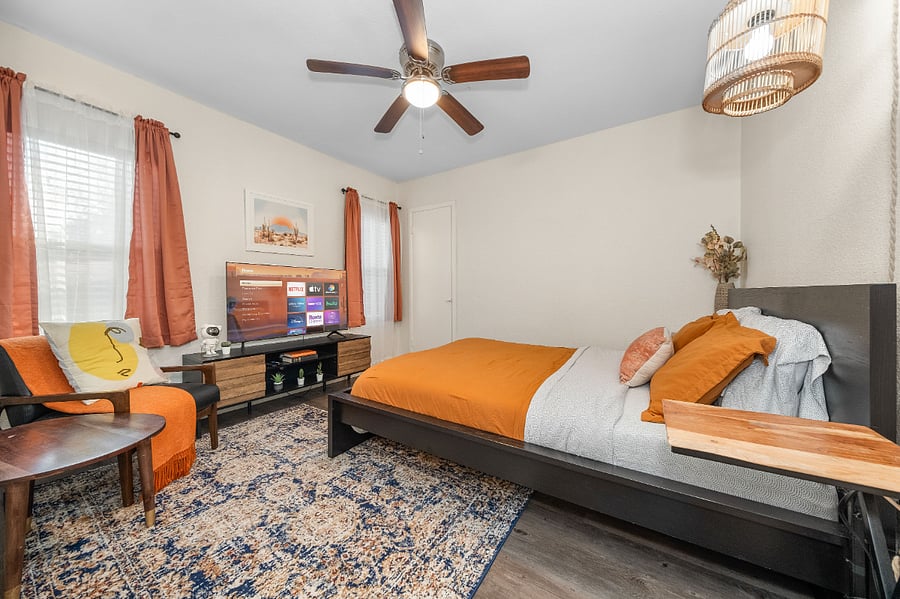 Furnished Finder property 356714_1 photo 17