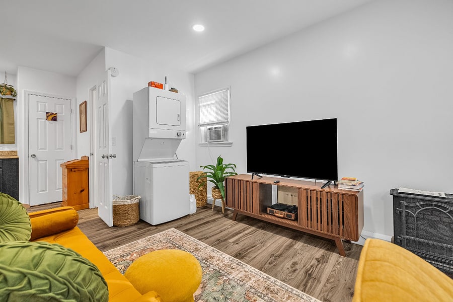 Furnished Finder property 356718_1 photo 3
