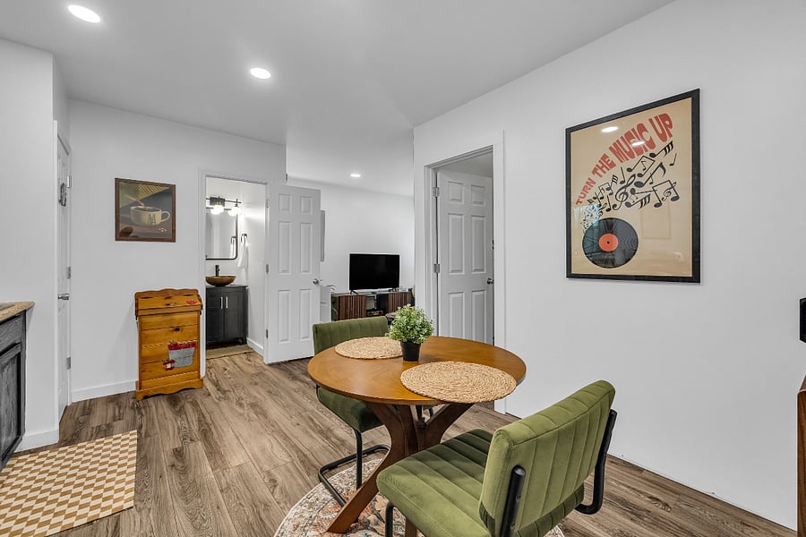 Furnished Finder property 356718_1 photo 21