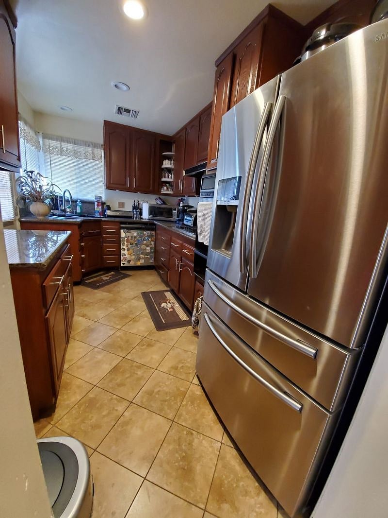Furnished Finder property 356781_1 photo 8