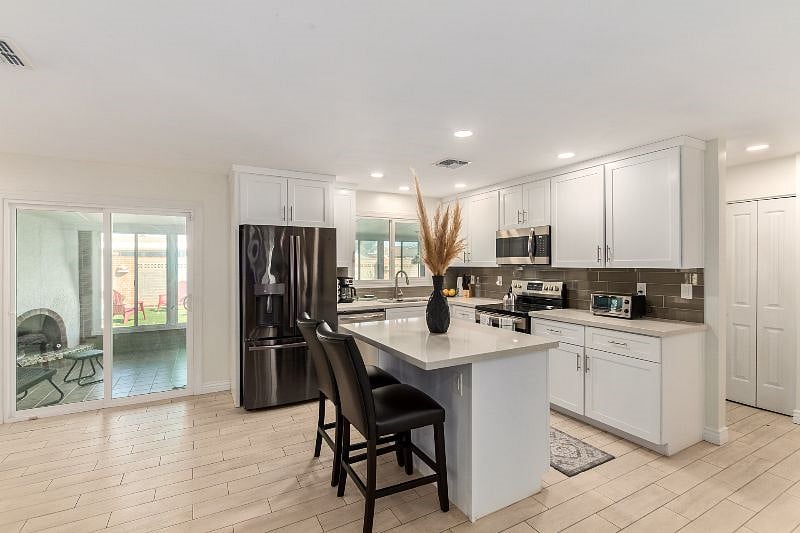 Furnished Finder property 356833_1 photo 12