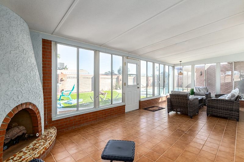 Furnished Finder property 356833_1 photo 25