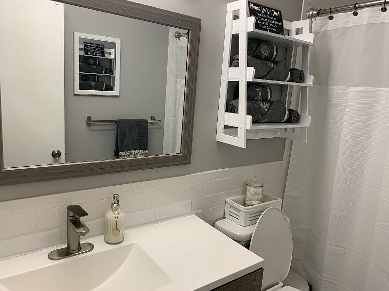 Furnished Finder property 356863_2 photo 9
