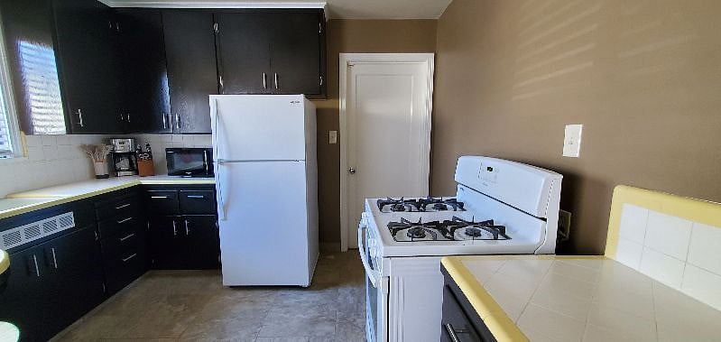 Furnished Finder property 356924_1 photo 8