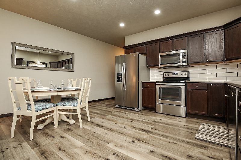 Furnished Finder property 357399_1 photo 6