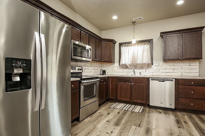 Furnished Finder property 357399_1 photo 8