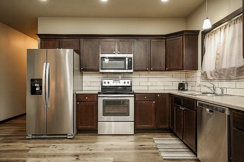 Furnished Finder property 357399_1 photo 7