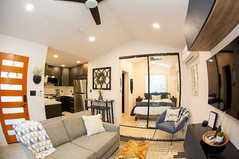 Furnished Finder property 357422_1 photo 16