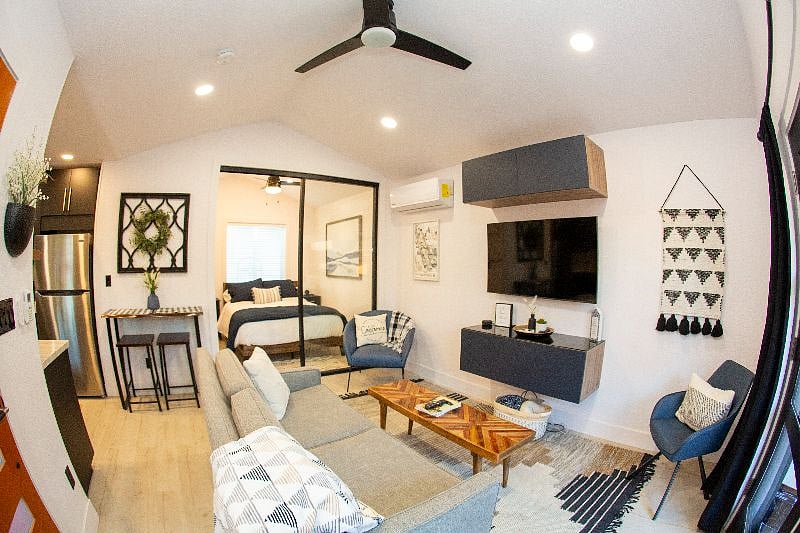Furnished Finder property 357422_1 photo 17