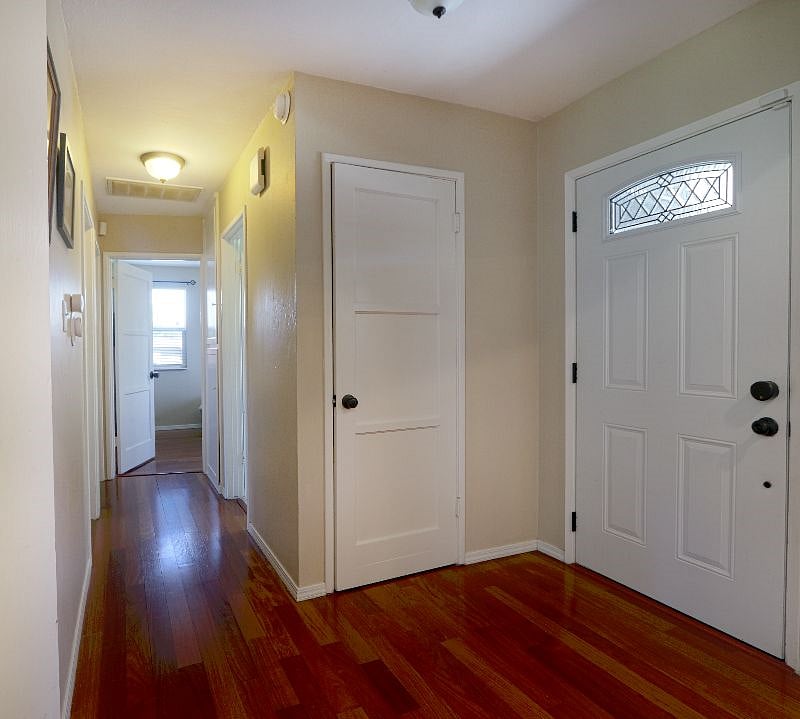 Furnished Finder property 357449_1 photo 14