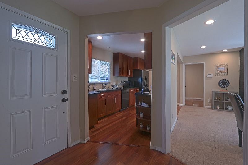 Furnished Finder property 357449_1 photo 15
