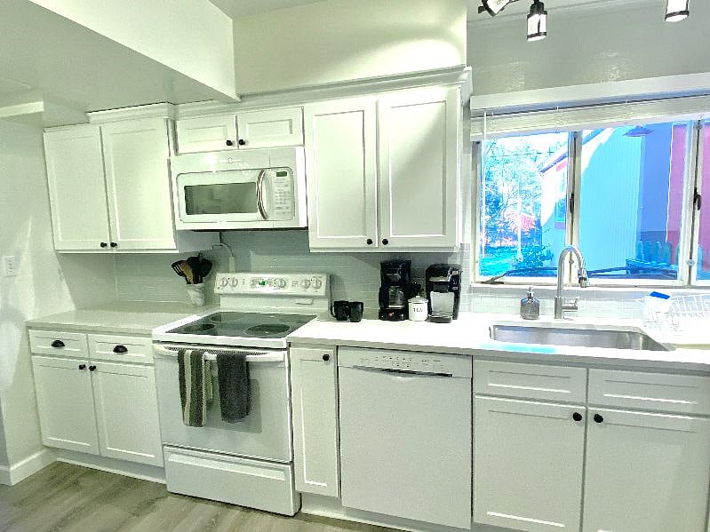 Furnished Finder property 357545_1 photo 6