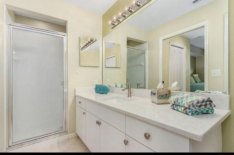 Furnished Finder property 357653_2 photo 5