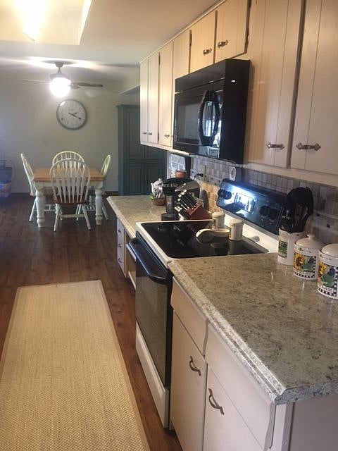 Furnished Finder property 357673_1 photo 4