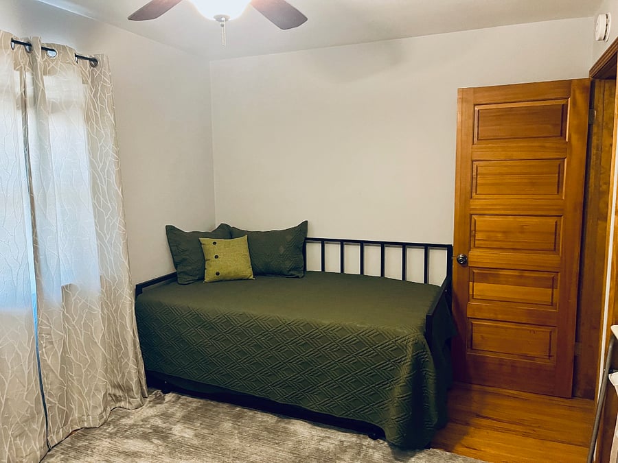 Furnished Finder property 357690_2 photo 14
