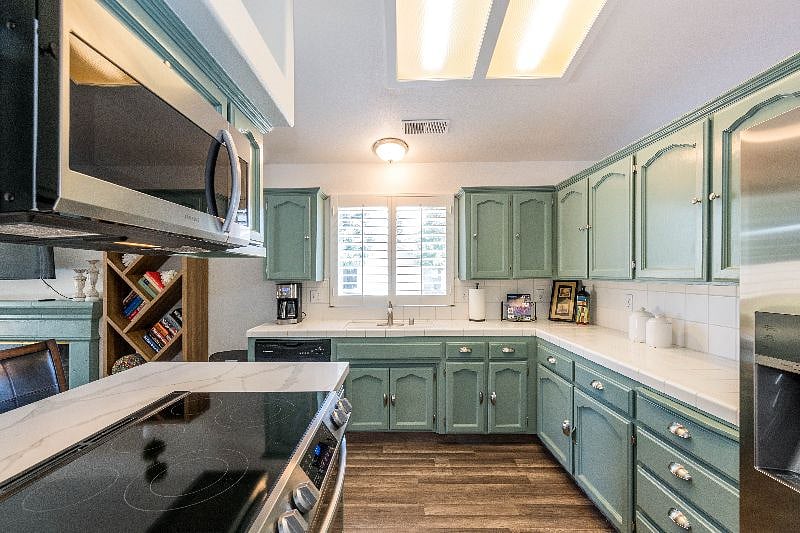 Furnished Finder property 357722_1 photo 10