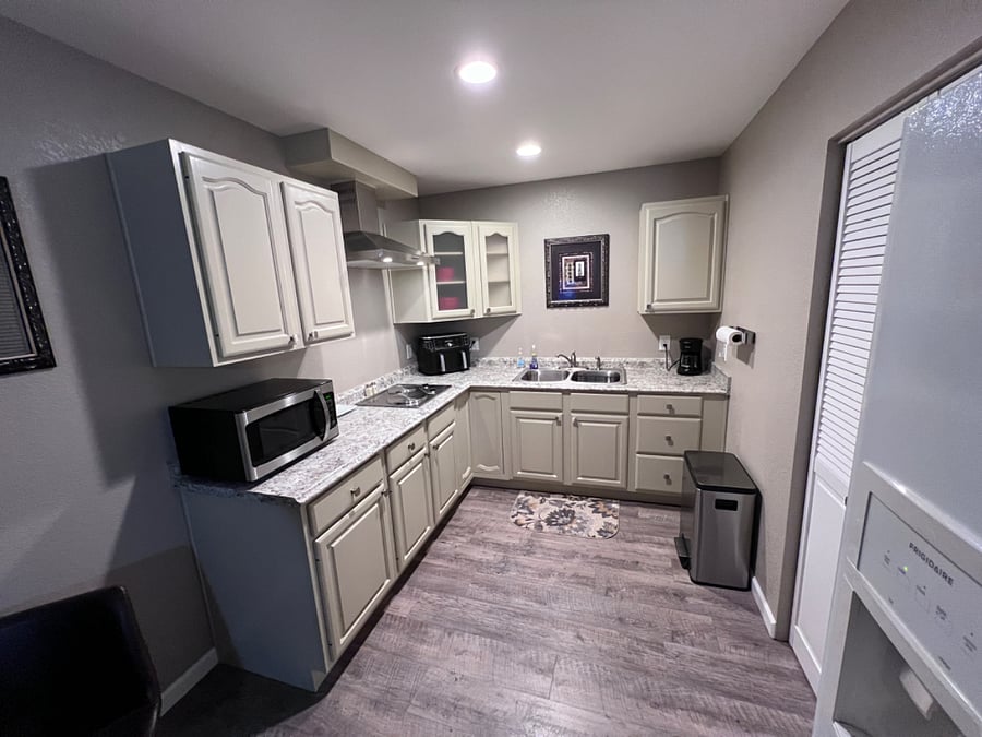 Furnished Finder property 357811_1 photo 8