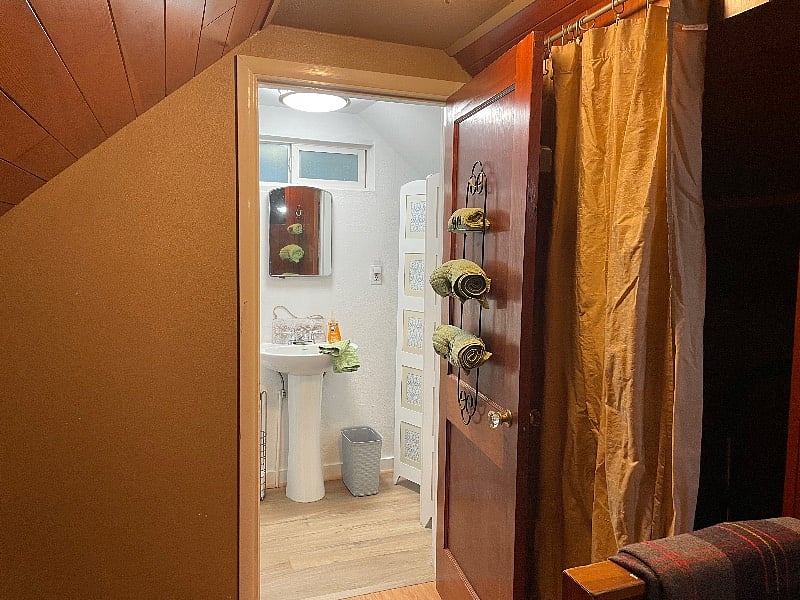 Furnished Finder property 357834_1 photo 7