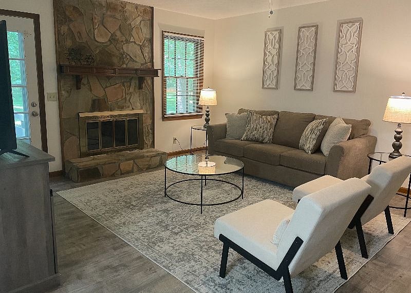 Furnished Finder property 357861_1 photo 4