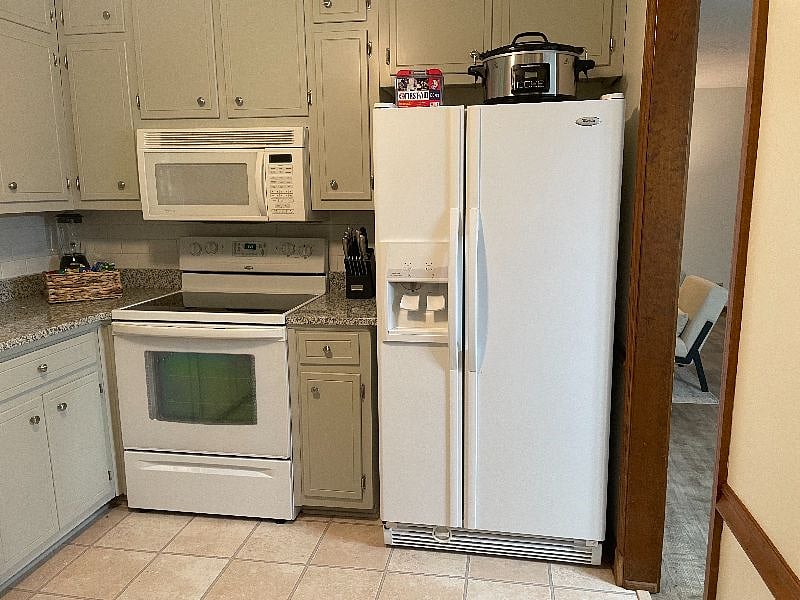 Furnished Finder property 357861_1 photo 8