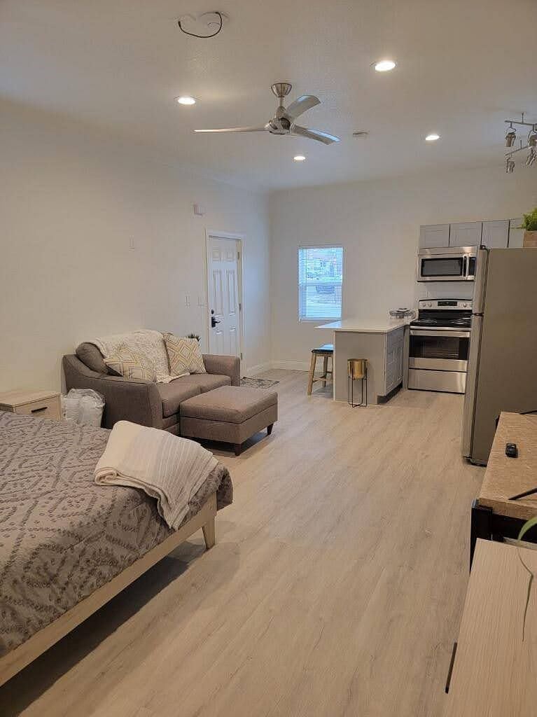 Furnished Finder property 357902_1 photo 3