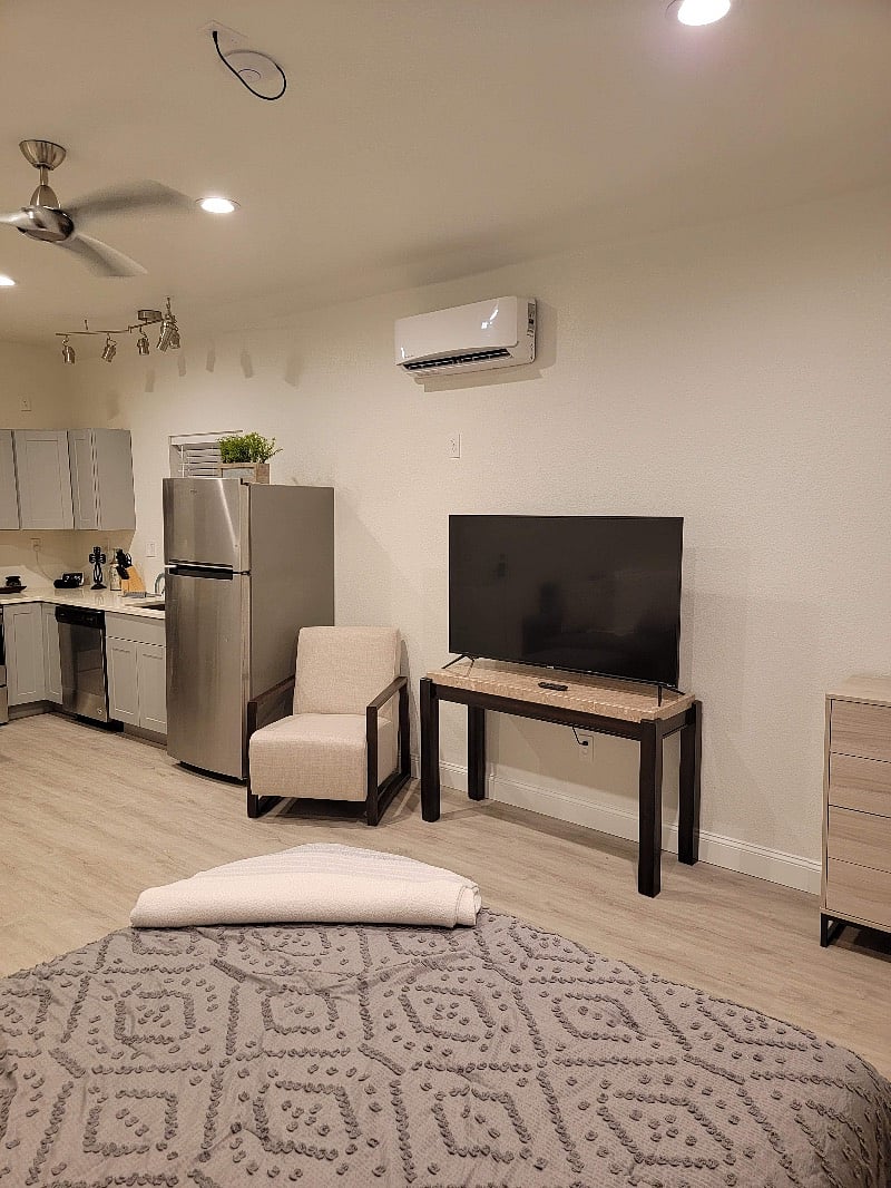 Furnished Finder property 357902_1 photo 10