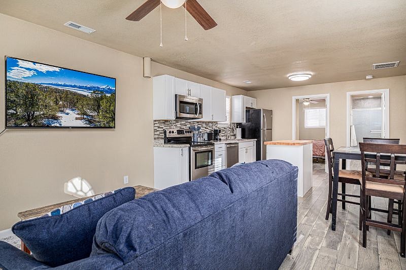 Furnished Finder property 357965_1 photo 4