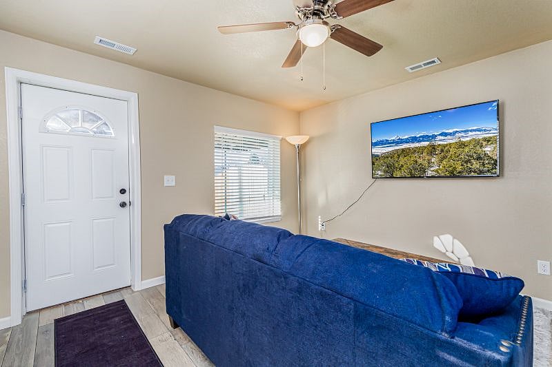 Furnished Finder property 357965_1 photo 3