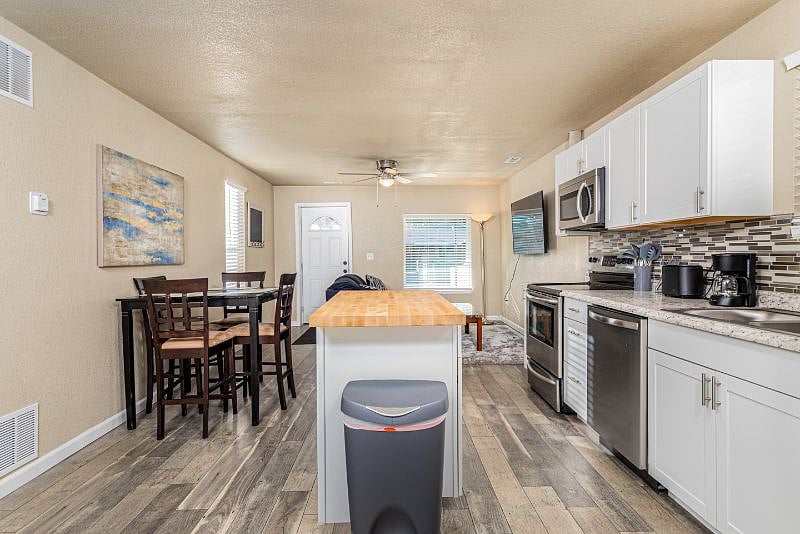 Furnished Finder property 357965_1 photo 6