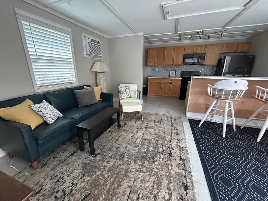 Furnished Finder property 357972_2 photo 8