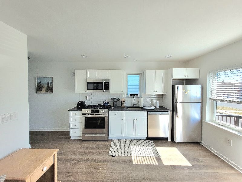 Furnished Finder property 357976_1 photo 3