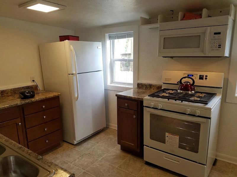 Furnished Finder property 357985_1 photo 12