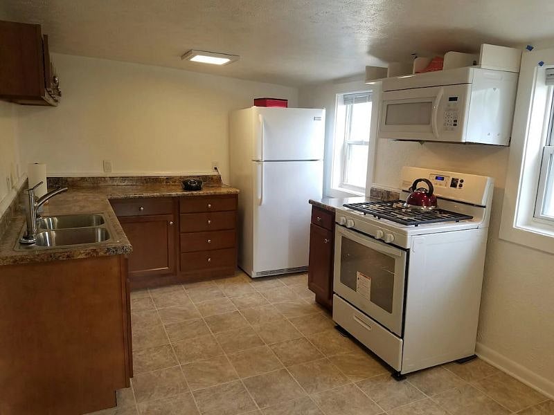 Furnished Finder property 357985_1 photo 13